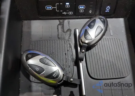 2025 Hyundai Santa Fe Hybrid Limited z USA, uszkodzony, nr VIN 5NMP3DG13SH020290